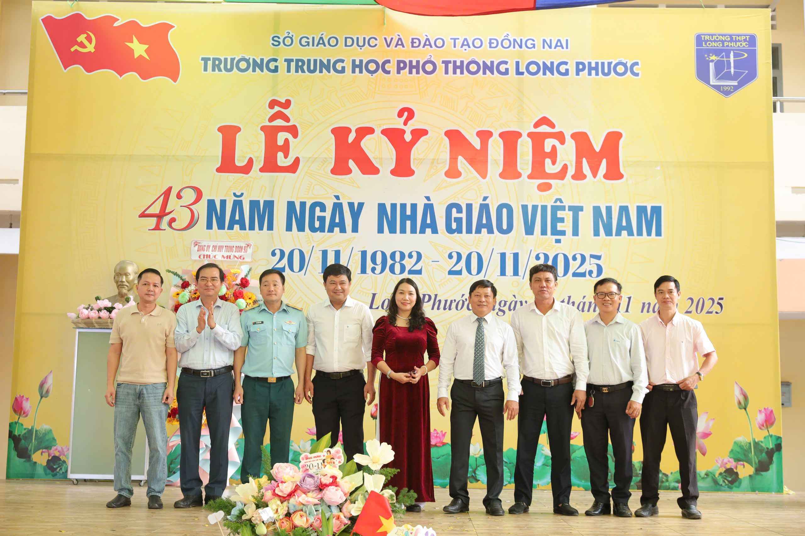 z7253112700685 208569c9402194d1921d607dca650811